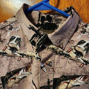 Men's Medium North River Bass Fishing Print Long Sleeve Button Down Shirt
